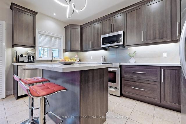 upper - 35 Perkins Dr, House detached with 4 bedrooms, 4 bathrooms and 3 parking in Brampton ON | Image 27