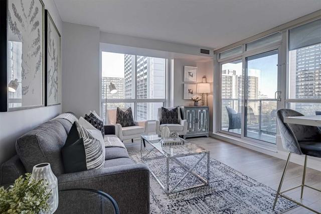 705 - 70 High Park Ave, Condo with 2 bedrooms, 2 bathrooms and 2 parking in Toronto ON | Image 23