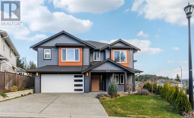 3790 Marjorie Way, House detached with 6 bedrooms, 4 bathrooms and 4 parking in Nanaimo BC | Image 1