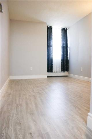 1002 - 45 Sunrise Ave, Condo with 3 bedrooms, 2 bathrooms and 1 parking in Toronto ON | Image 8