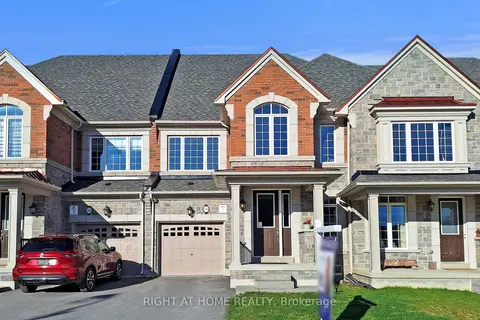 260 Silk Twist Dr, House attached with 3 bedrooms, 3 bathrooms and 3 parking in East Gwillimbury ON | Card Image