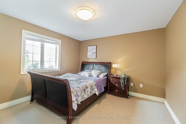 431 Deer Ridge Dr, House detached with 3 bedrooms, 5 bathrooms and 4 parking in Kitchener ON | Image 14