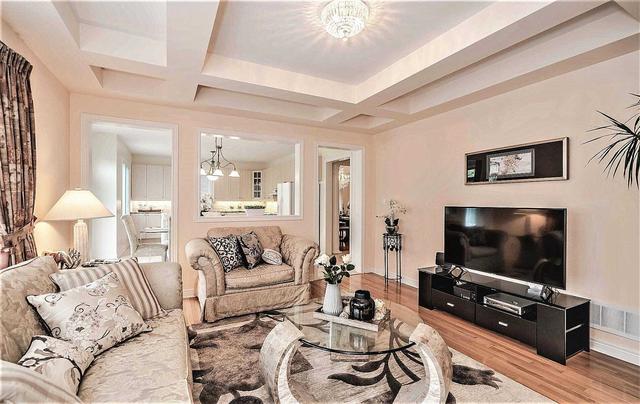 2360 Presquile Dr, House detached with 4 bedrooms, 4 bathrooms and 4 parking in Oakville ON | Image 21