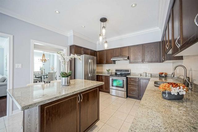 77 Landsdown Cres, House detached with 4 bedrooms, 6 bathrooms and 4 parking in Markham ON | Image 14