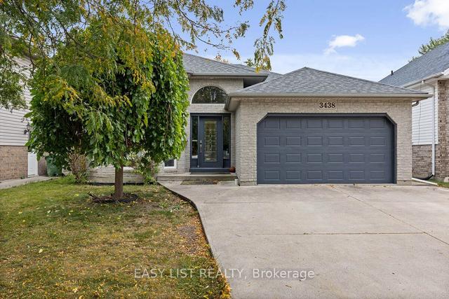 3438 Treeline Crt, House detached with 4 bedrooms, 2 bathrooms and 5 parking in Windsor ON | Image 1