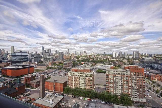 2002 - 70 Distillery Lane, Condo with 2 bedrooms, 2 bathrooms and 1 parking in Toronto ON | Image 19