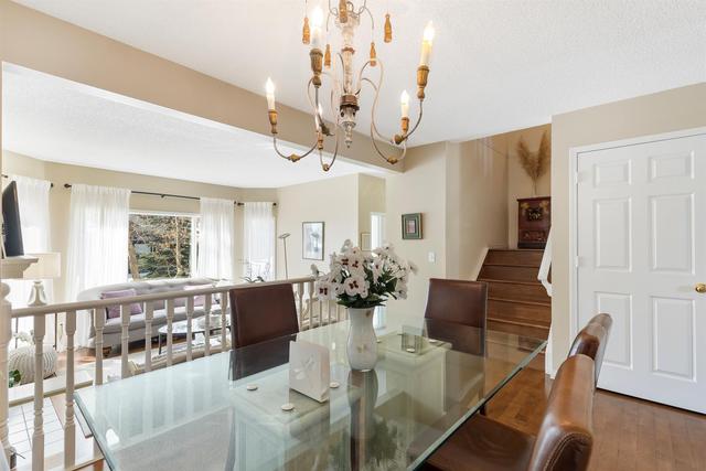 18 Stradwick Rise Sw, Home with 4 bedrooms, 2 bathrooms and 4 parking in Calgary AB | Image 10