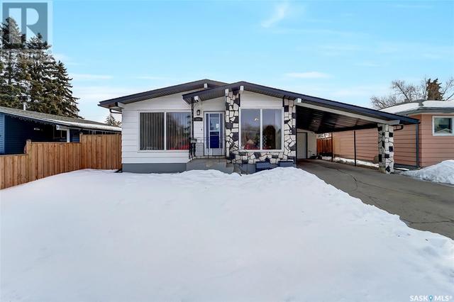 308 1st Avenue E, House detached with 4 bedrooms, 2 bathrooms and null parking in Blaine Lake SK | Image 1