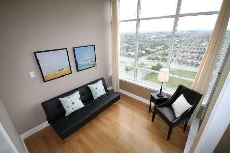 uph11 - 550 Webb Dr, Condo with 2 bedrooms, 2 bathrooms and 2 parking in Mississauga ON | Image 8
