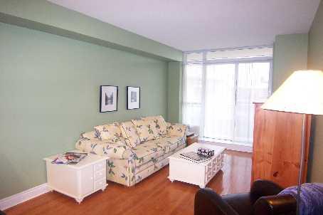 lph 2 - 245 Davisville Ave, Condo with 1 bedrooms, 1 bathrooms and null parking in Toronto ON | Image 2