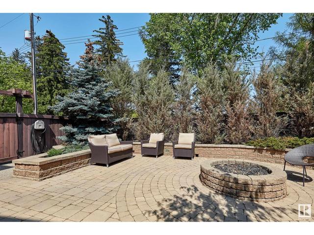 13810 Ravine Dr Nw, House detached with 4 bedrooms, 4 bathrooms and 6 parking in Edmonton AB | Image 44