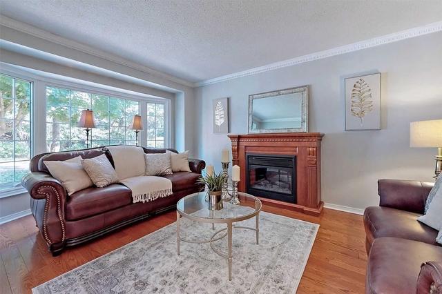 8 Broadbridge Dr, House detached with 4 bedrooms, 4 bathrooms and 6 parking in Toronto ON | Image 37