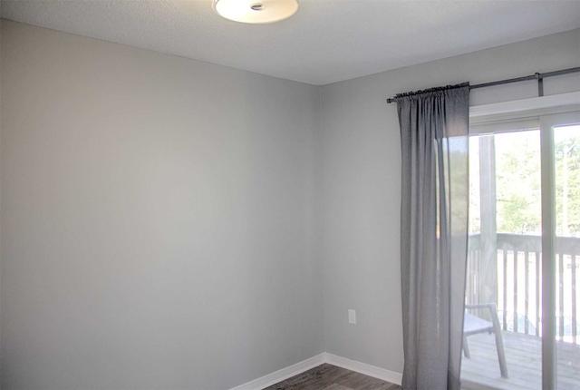 4 - 22 Meadow Lane, Condo with 2 bedrooms, 1 bathrooms and 1 parking in Barrie ON | Image 16