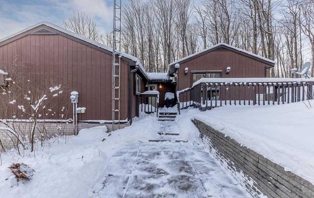 33 Huronwoods Dr, House detached with 3 bedrooms, 2 bathrooms and 6 parking in Oro Medonte ON | Image 26