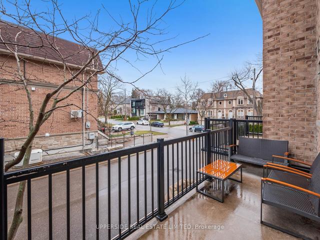 2675a Bathurst St, House attached with 4 bedrooms, 3 bathrooms and 1 parking in Toronto ON | Image 8