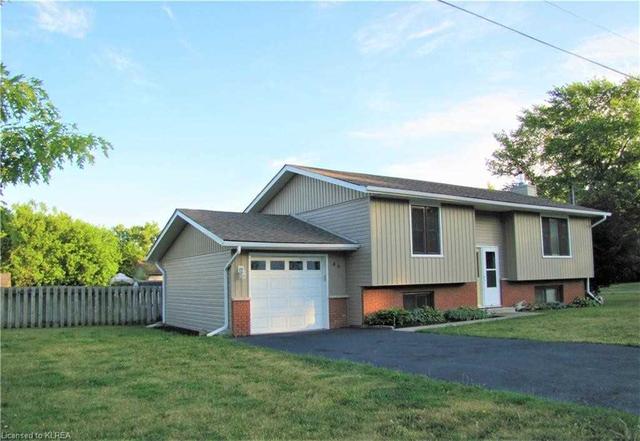 46 Taylor St, House detached with 2 bedrooms, 2 bathrooms and 3 parking in Kawartha Lakes ON | Image 23