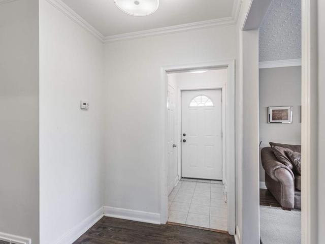 178 Brighton Ave, House detached with 3 bedrooms, 2 bathrooms and 4 parking in Toronto ON | Image 21