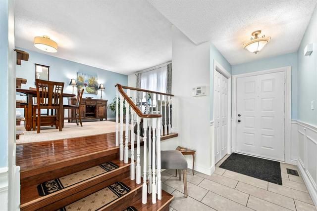 462 Wickham St, House detached with 3 bedrooms, 3 bathrooms and 3 parking in Oshawa ON | Image 23