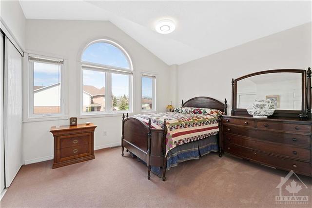 4 Staten Way, House detached with 4 bedrooms, 4 bathrooms and 4 parking in Ottawa ON | Image 12