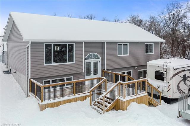 1003 Simmons Road, House detached with 4 bedrooms, 3 bathrooms and 18 parking in Loyalist ON | Image 5