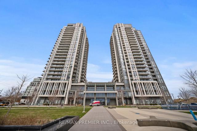 1504 - 15 Zorra St, Condo with 2 bedrooms, 2 bathrooms and 1 parking in Toronto ON | Image 1