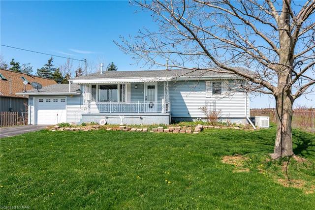 1162 Weaver Road, House detached with 3 bedrooms, 1 bathrooms and 5 parking in Port Colborne ON | Image 2