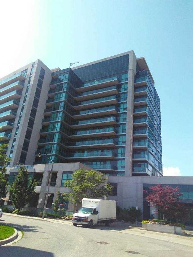 lph15 - 35 Brian Peck Cres, Condo with 1 bedrooms, 1 bathrooms and 1 parking in Toronto ON | Image 1