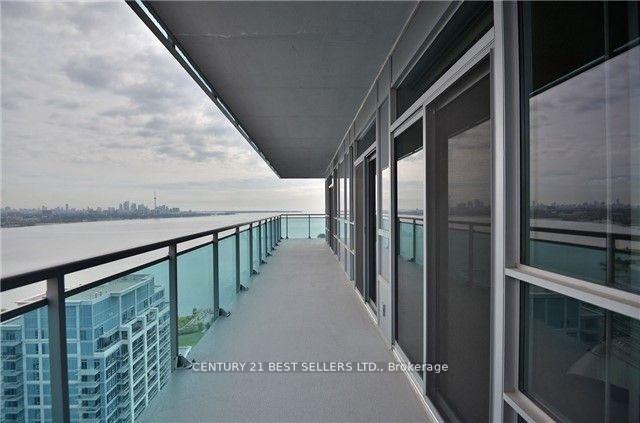 2407 - 16 Brookers Lane, Condo with 2 bedrooms, 2 bathrooms and 1 parking in Toronto ON | Image 14