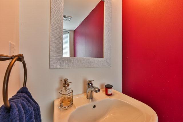 Th211 - 9 Foundry Ave, Townhouse with 3 bedrooms, 2 bathrooms and 1 parking in Toronto ON | Image 8