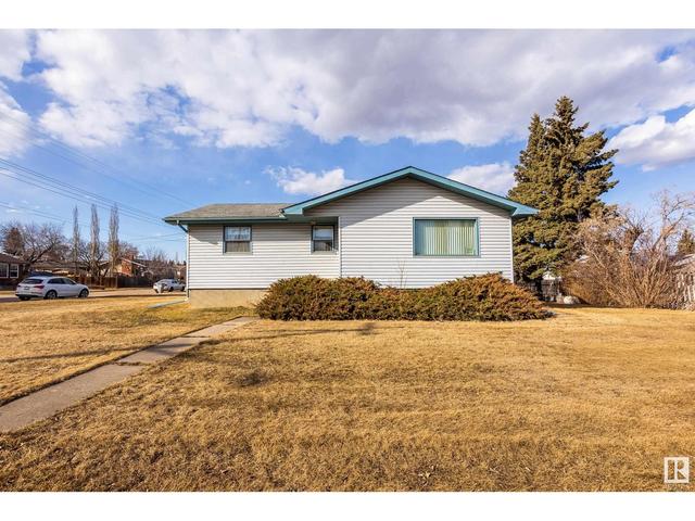 5120 50 Av, House detached with 3 bedrooms, 1 bathrooms and 1 parking in Legal AB | Image 35