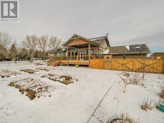 9, - 94027 843 Highway, House detached with 3 bedrooms, 2 bathrooms and 8 parking in Lethbridge County AB | Image 43
