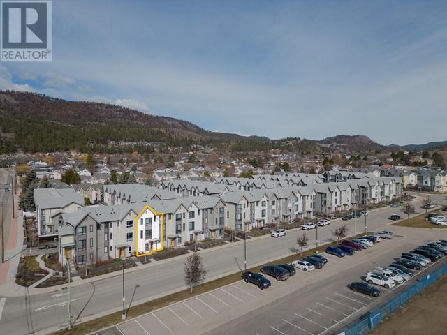 54 - 170 Celano Crescent, House attached with 3 bedrooms, 2 bathrooms and 2 parking in Kelowna BC | Image 32