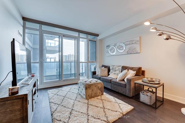 513 - 9471 Yonge St, Condo with 2 bedrooms, 2 bathrooms and 1 parking in Richmond Hill ON | Image 3