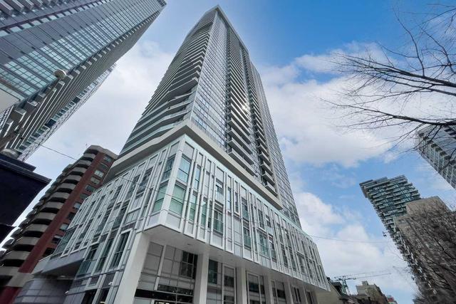 1804 - 77 Mutual St, Condo with 3 bedrooms, 2 bathrooms and 1 parking in Toronto ON | Image 27