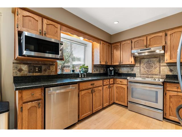 35882 Eaglecrest Drive, House detached with 4 bedrooms, 3 bathrooms and 2 parking in Abbotsford BC | Image 15