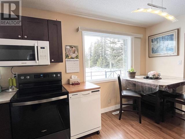 440 Panda Avenue, House detached with 3 bedrooms, 1 bathrooms and null parking in Fraser Fort George G BC | Image 3