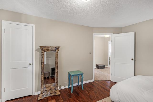 1827 18 Street Sw, House detached with 3 bedrooms, 2 bathrooms and 2 parking in Calgary AB | Image 27