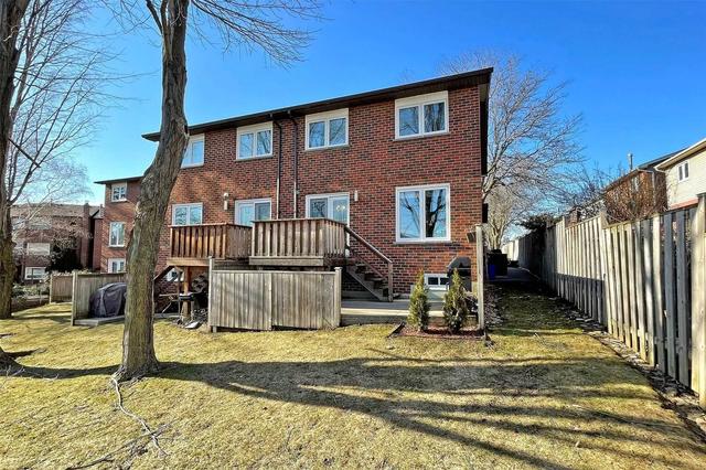 15 - 5021 Sheppard Ave E, Townhouse with 3 bedrooms, 2 bathrooms and 3 parking in Toronto ON | Image 28