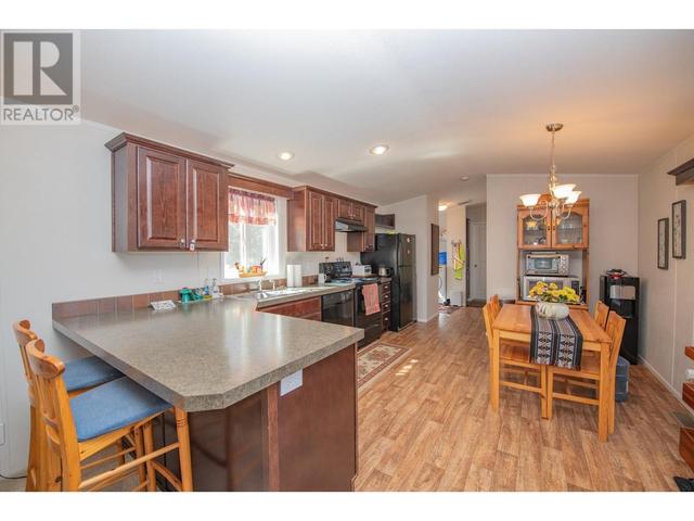 1502 46 Avenue, House other with 2 bedrooms, 2 bathrooms and 4 parking in Vernon BC | Image 7