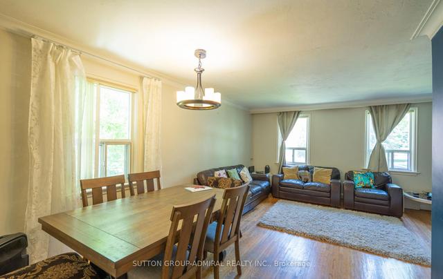77 Claver Ave, House detached with 3 bedrooms, 2 bathrooms and 6 parking in Toronto ON | Image 14