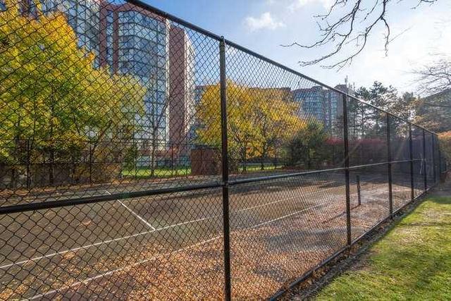 1006 - 2091 Hurontario St, Condo with 2 bedrooms, 2 bathrooms and 2 parking in Mississauga ON | Image 15