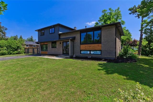 854 Cabot Trail, House detached with 5 bedrooms, 3 bathrooms and 4 parking in Milton ON | Image 42
