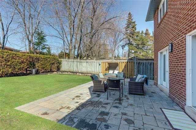 1251 Crestdale Rd, House detached with 4 bedrooms, 4 bathrooms and 4 parking in Mississauga ON | Image 9