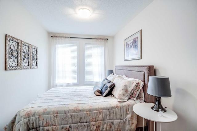 Th5 - 10 Porter Ave W, House attached with 3 bedrooms, 3 bathrooms and 1 parking in Vaughan ON | Image 14