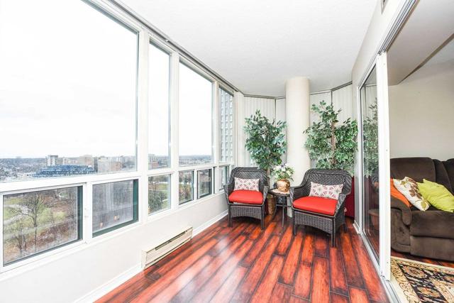 1004 - 115 Hillcrest Ave, Condo with 2 bedrooms, 2 bathrooms and 1 parking in Mississauga ON | Image 7