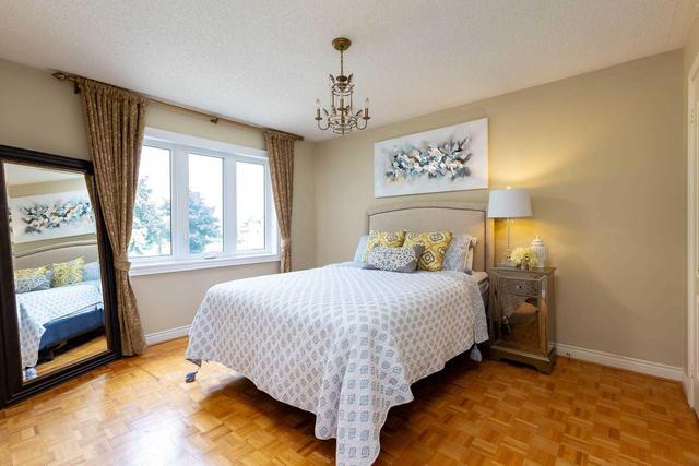 1552 Lewes Way, House detached with 4 bedrooms, 3 bathrooms and 2 parking in Mississauga ON | Image 17