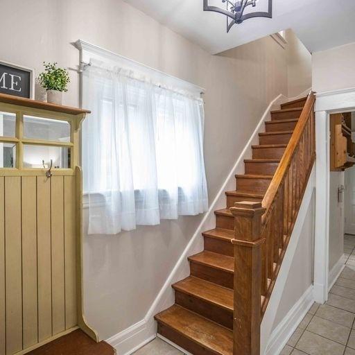 7 Mcmurchy Ave S, House semidetached with 3 bedrooms, 1 bathrooms and 4 parking in Brampton ON | Image 16