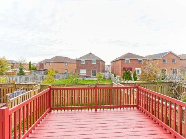 79 Ravenscliffe Crt, House attached with 3 bedrooms, 3 bathrooms and 1 parking in Brampton ON | Image 15