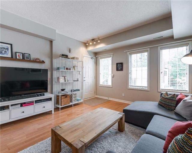 th39 - 11 Niagara St, Townhouse with 2 bedrooms, 1 bathrooms and null parking in Toronto ON | Image 5