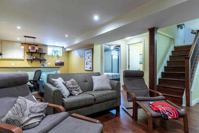 27 Bonita Dr, House detached with 3 bedrooms, 2 bathrooms and 4 parking in Hamilton ON | Image 17